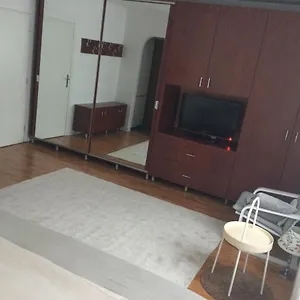 Apartament Studio Baneasa, Bucureşti